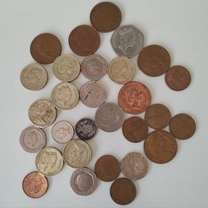 Lot of 29 Circulated Foreign Coins